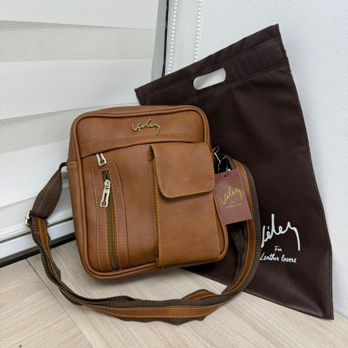 BOLSO CRUZADO VELEZ con porta celular