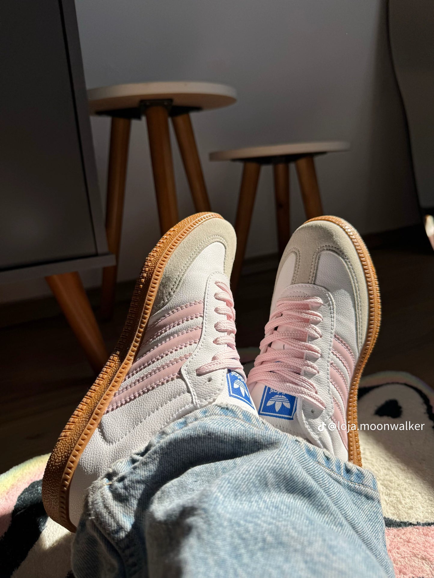 "Adidas Samba Rosa Mujer – Dulzura y Estilo en Cada Paso"