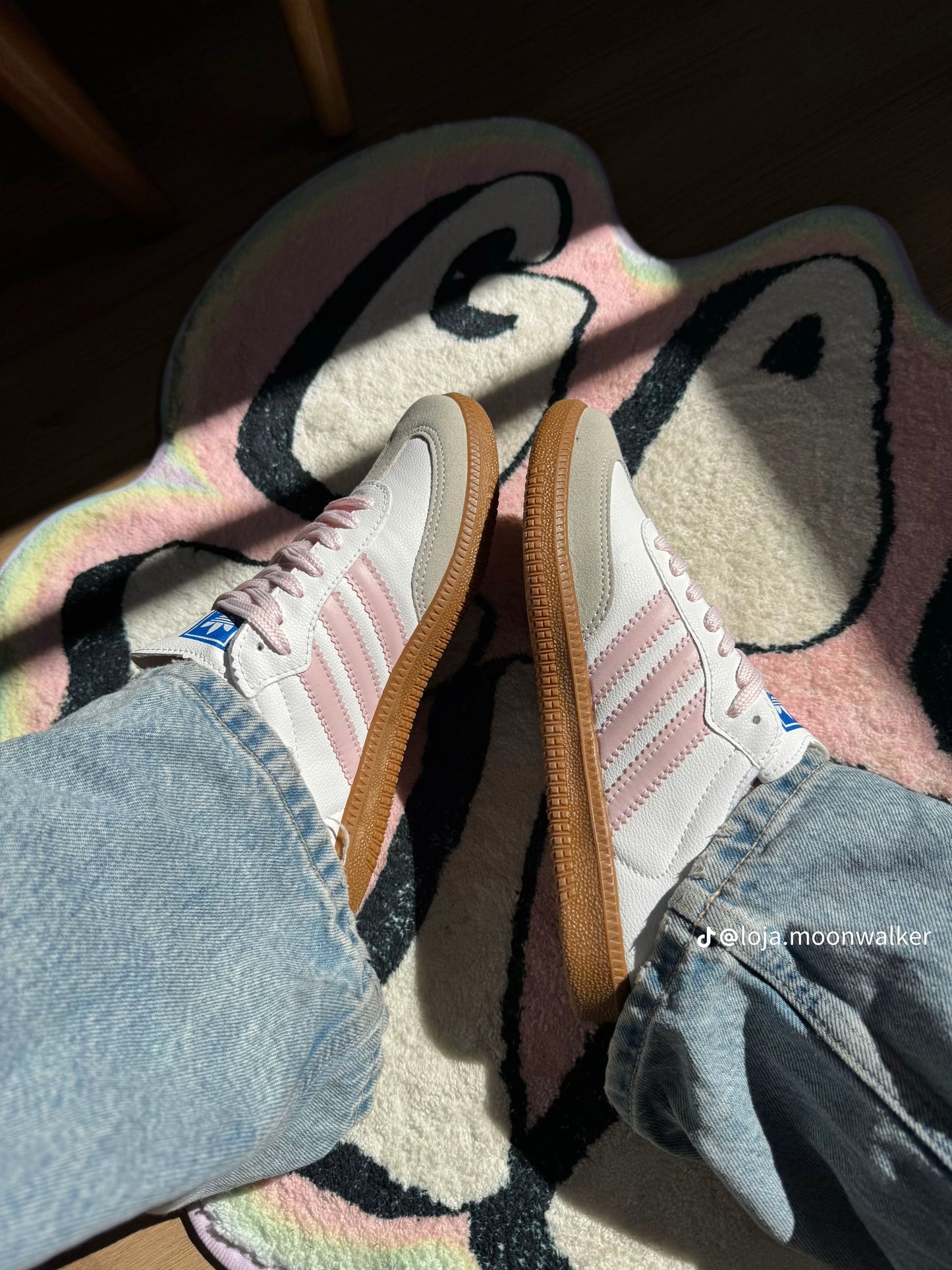 "Adidas Samba Rosa Mujer – Dulzura y Estilo en Cada Paso"